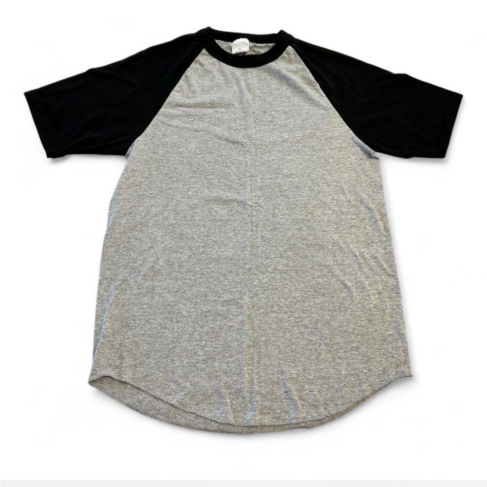Men’s Black and Gray Raglan Sleeve Tee NWOT